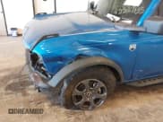 ✅ 2021 Ford Bronco • VIN: 1FMDE5BH3MLA79442 • Lot: 43327135. Wystawiony na IAAI z przebiegiem 44 767 mil. Bezpłatny archiwum sprzedaży aukcyjnych z USA i szczegółowy raport historii pojazdu na DreamBid. Zdjęcie 6.