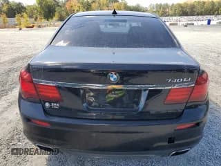 ✅ 2014 BMW 7 Series 740Li • VIN: WBAYE4C54ED137992 • Lot: 86133095. Wystawiony na Copart z przebiegiem 144 344 mil. Bezpłatny archiwum sprzedaży aukcyjnych z USA i szczegółowy raport historii pojazdu na DreamBid. Zdjęcie 6.