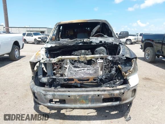 ✅ 2019 Ram 1500 SLT • VIN: 1C6RR6TT5KS657607 • Lot: 42587851. Listed on IAAI with Not provided. Free auction sales archive from the USA and detailed vehicle history report at DreamBid. Image 6.