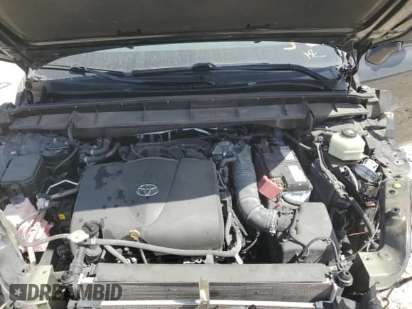 ✅ 2022 Toyota Highlander LE • VIN: 5TDZZRAH4NS092272 • Lot: 48683415. Listed on Copart with 54,116 mi. Free auction sales archive from the USA and detailed vehicle history report at DreamBid. Image 12.