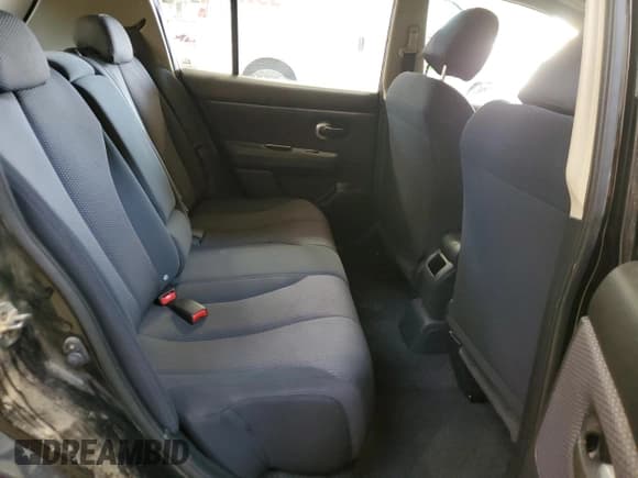✅ 2008 Nissan Versa SL • VIN: 3N1BC13E28L350891 • Лот: 66482355. Опубликован ранее на Copart с пробегом 182 409 миль. Бесплатный доступ к архиву аукционных продаж из США и подробный отчёт об истории автомобиля на DreamBid. Изображение 10.