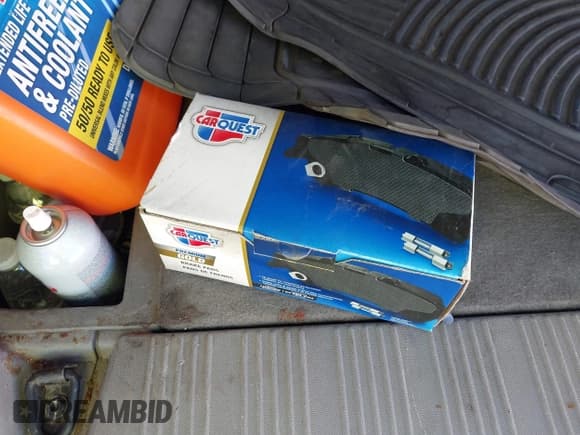 ✅ 2004 Saturn VUE V6 • VIN: 5GZCZ53424S815081 • Lot: 41703783. Wystawiony na IAAI z przebiegiem Nie podano. Bezpłatny archiwum sprzedaży aukcyjnych z USA i szczegółowy raport historii pojazdu na DreamBid. Zdjęcie 11.