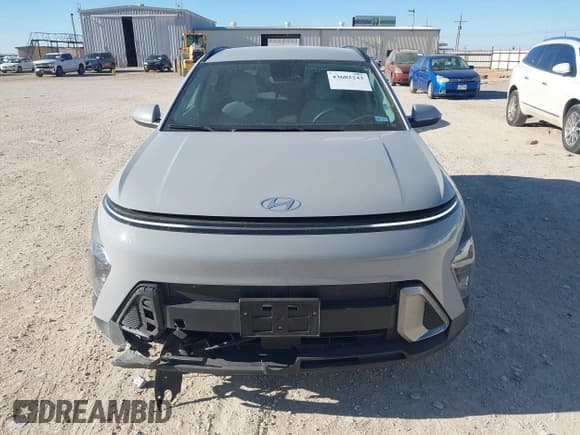 ✅ 2025 Hyundai Kona SEL • VIN: KM8HB3AB6SU339044 • Lot: 43602243. Listed on IAAI with 7,475 mi. Free auction sales archive from the USA and detailed vehicle history report at DreamBid. Image 12.