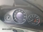 ✅ 2004 Mercedes-Benz CLK 320 • VIN: WDBTK65GX4T017827 • Lot: 71733924. Wystawiony na Copart z przebiegiem 139 585 mil. Bezpłatny archiwum sprzedaży aukcyjnych z USA i szczegółowy raport historii pojazdu na DreamBid. Zdjęcie 9.