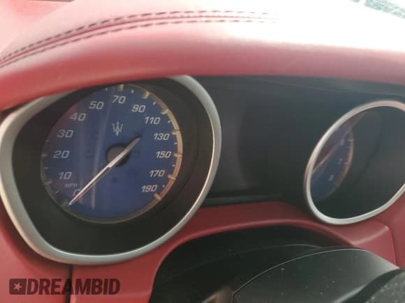 ✅ 2019 Maserati Ghibli S GranLusso • VIN: ZAM57YSL1K1323649 • Лот: 75884034. Опубликован ранее на Copart с пробегом Не указан. Бесплатный доступ к архиву аукционных продаж из США и подробный отчёт об истории автомобиля на DreamBid. Изображение 9.