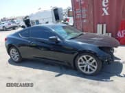 ✅ 2014 Hyundai Genesis Coupe 2.0T • VIN: KMHHT6KD9EU115057 • Lot: 42609807. Wystawiony na IAAI z przebiegiem 73 207 mil. Bezpłatny archiwum sprzedaży aukcyjnych z USA i szczegółowy raport historii pojazdu na DreamBid. Zdjęcie 12.