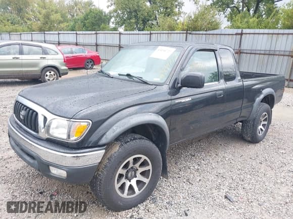 ✅ 2004 Toyota Tacoma • VIN: 5TEWN72N84Z353394 • Lot: 43134727. Wystawiony na IAAI z przebiegiem 181 040 mil. Bezpłatny archiwum sprzedaży aukcyjnych z USA i szczegółowy raport historii pojazdu na DreamBid. Zdjęcie 18.