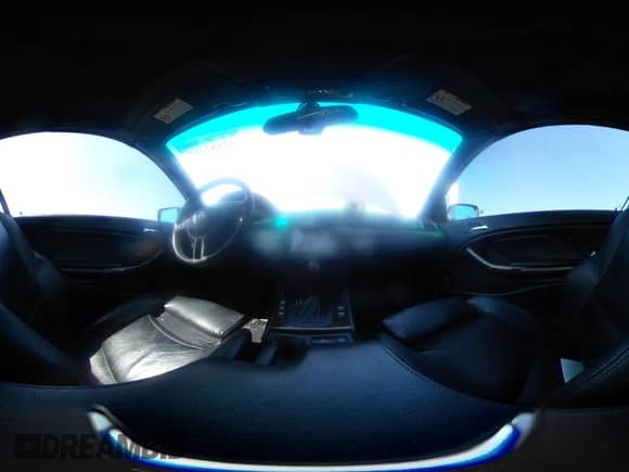 2001 BMW 3 Series 330Ci с VIN WBABS53431JU85127, выставлен на аукционе IAAI как лот 42582464 с пробегом 78 812 миль миль и . История ставок и продаж доступна на DreamBid. Изображение 21.