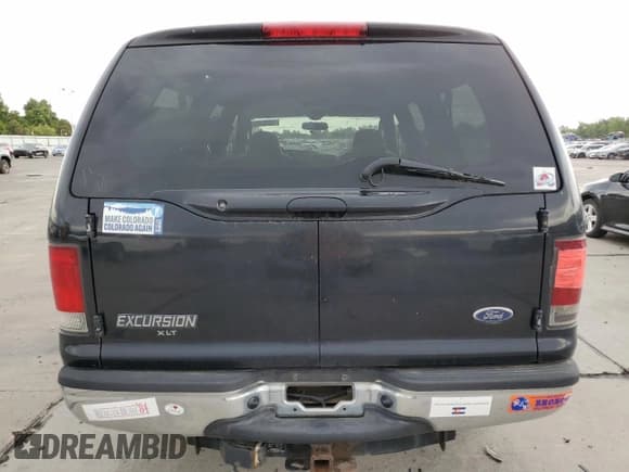 ✅ 2005 Ford Excursion Special Serv • VIN: 1FMNU41S55EB14194 • Lot: 64805585. Wystawiony na Copart z przebiegiem 263 314 mil. Bezpłatny archiwum sprzedaży aukcyjnych z USA i szczegółowy raport historii pojazdu na DreamBid. Zdjęcie 6.