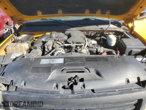 ✅ 2007 GMC Sierra 1500 • VIN: 1GTHC29D97E170284 • Лот: 46912175. Опубликован ранее на Copart с пробегом 328 374 миль. Бесплатный доступ к архиву аукционных продаж из США и подробный отчёт об истории автомобиля на DreamBid. Изображение 11.