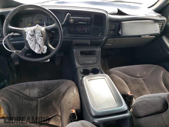 ✅ 2000 GMC Sierra 1500 SLE • VIN: 1GTEC19T2YE369604 • Lot: 85138005. Wystawiony na Copart z przebiegiem Nie podano. Bezpłatny archiwum sprzedaży aukcyjnych z USA i szczegółowy raport historii pojazdu na DreamBid. Zdjęcie 8.