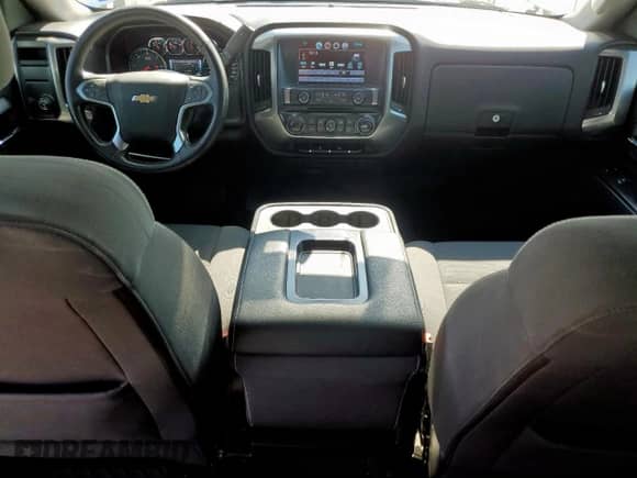 2017 Chevrolet Silverado 1500 LT z VIN 3GCPCREC0HG451658, wystawiony jako Copart lot #86116075 z przebiegiem 143 278 mil mil oraz Szkoda całkowita • Salvage title. Historia ofert i sprzedaży dostępna na DreamBid. Obrazek 8.