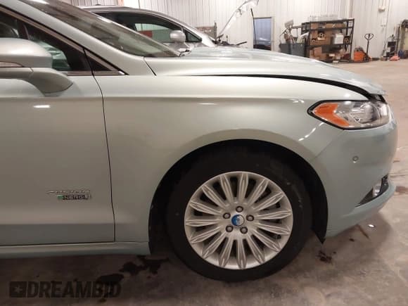 ✅ 2013 Ford Fusion Titanium • VIN: 3FA6P0SU7DR179994 • Lot: 41915854. Listed on IAAI with 157,717 mi. Free auction sales archive from the USA and detailed vehicle history report at DreamBid. Image 18.