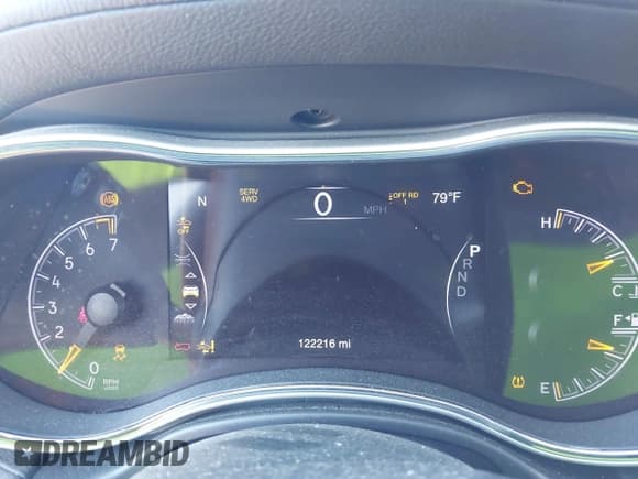 ✅ 2016 Jeep Grand Cherokee Overland • VIN: 1C4RJFCGXGC443961 • Lot: 42639434. Wystawiony na IAAI z przebiegiem 122 216 mil. Bezpłatny archiwum sprzedaży aukcyjnych z USA i szczegółowy raport historii pojazdu na DreamBid. Zdjęcie 7.