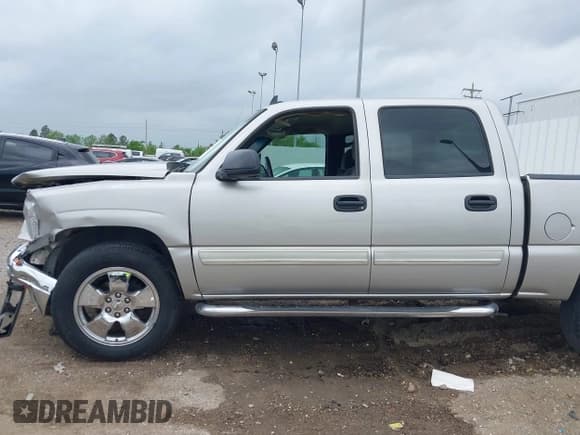 ✅ 2006 Chevrolet Silverado 1500 LT1 • VIN: 2GCEK13Z661285784 • Лот: 41936204. Опубликован ранее на IAAI с пробегом 257 950 миль. Бесплатный доступ к архиву аукционных продаж из США и подробный отчёт об истории автомобиля на DreamBid. Изображение 15.