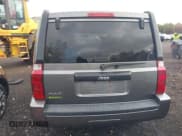 ✅ 2007 Jeep Commander Sport • VIN: 1J8HG48K07C697649 • Лот: 43500807. Опубликован ранее на IAAI с пробегом 152 394 миль. Бесплатный доступ к архиву аукционных продаж из США и подробный отчёт об истории автомобиля на DreamBid. Изображение 16.