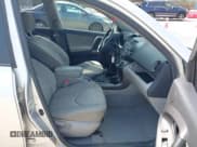 ✅ 2012 Toyota RAV4 • VIN: 2T3ZF4DV4CW140863 • Lot: 43002498. Listed on IAAI with 91,175 mi. Free auction sales archive from the USA and detailed vehicle history report at DreamBid. Image 5.