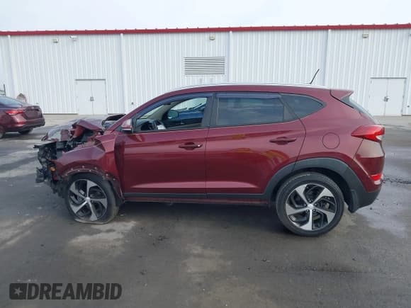 ✅ 2016 Hyundai Tucson Limited • VIN: KM8J33A25GU158085 • Лот: 43257157. Опубликован ранее на IAAI с пробегом Не указан. Бесплатный доступ к архиву аукционных продаж из США и подробный отчёт об истории автомобиля на DreamBid. Изображение 14.
