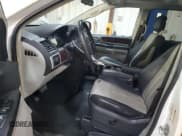 ✅ 2010 Chrysler Town & Country Touring Plus • VIN: 2A4RR8D15AR415282 • Lot: 89908155. Wystawiony na Copart z przebiegiem 176 738 mil. Bezpłatny archiwum sprzedaży aukcyjnych z USA i szczegółowy raport historii pojazdu na DreamBid. Zdjęcie 7.