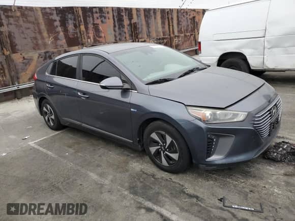 2018 Hyundai Ioniq SEL с VIN KMHC75LC7JU060648, выставлен на аукционе Copart как лот 76534274 с пробегом 87 098 миль миль и Списание • Salvage title. История ставок и продаж доступна на DreamBid. Изображение 4.