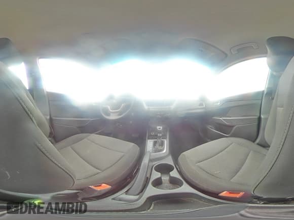 ✅ 2018 Hyundai Accent SE • VIN: 3KPC24A31JE032634 • Лот: 79111084. Опубликован ранее на Copart с пробегом 69 173 миль. Бесплатный доступ к архиву аукционных продаж из США и подробный отчёт об истории автомобиля на DreamBid. Изображение 14.