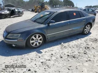 ✅ 2004 Volkswagen Phaeton V8 • VIN: WVWAF63DX48007033 • Lot: 80188125. Wystawiony na Copart z przebiegiem 115 318 mil. Bezpłatny archiwum sprzedaży aukcyjnych z USA i szczegółowy raport historii pojazdu na DreamBid. Zdjęcie 1.