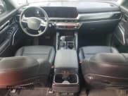 ✅ 2024 Kia Telluride LX • VIN: 5XYP24GC3RG517817 • Lot: 90111055. Listed on Copart with 40,521 mi. Free auction sales archive from the USA and detailed vehicle history report at DreamBid. Image 8.