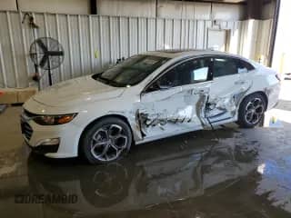 2024 Chevrolet Malibu LT z VIN 1G1ZD5ST2RF204205, wystawiony jako Copart lot #81058355 z przebiegiem 47 946 mil mil oraz Czysty tytuł • Clean title. Historia ofert i sprzedaży dostępna na DreamBid. Obrazek 1.