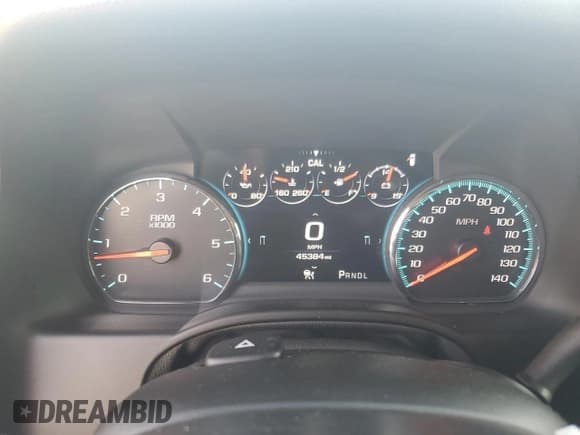 ✅ 2018 GMC Yukon Denali • VIN: 1GKS2CKJ5JR163612 • Lot: 86131115. Listed on Copart with 45,384 mi. Free auction sales archive from the USA and detailed vehicle history report at DreamBid. Image 9.