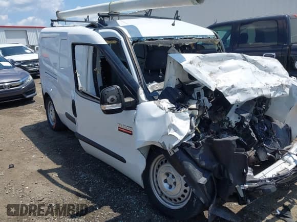 ✅ 2018 Ram ProMaster City Cargo Tradesman • VIN: ZFBERFAB9J6K02948 • Lot: 42835144. Wystawiony na IAAI z przebiegiem Nie podano. Bezpłatny archiwum sprzedaży aukcyjnych z USA i szczegółowy raport historii pojazdu na DreamBid. Zdjęcie 1.