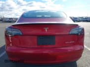 ✅ 2021 Tesla Model 3 Performance • VIN: 5YJ3E1EC0MF975578 • Lot: 43718657. Wystawiony na IAAI z przebiegiem 47 036 mil. Bezpłatny archiwum sprzedaży aukcyjnych z USA i szczegółowy raport historii pojazdu na DreamBid. Zdjęcie 16.