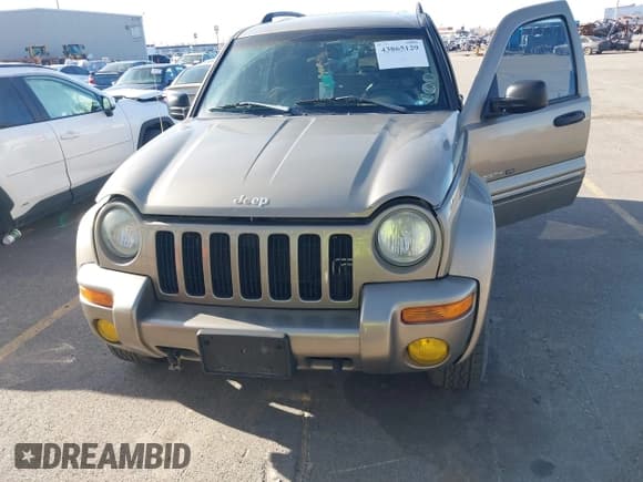 ✅ 2003 Jeep Liberty Limited • VIN: 1J4GL58K63W652755 • Lot: 43865129. Wystawiony na IAAI z przebiegiem 147 959 mil. Bezpłatny archiwum sprzedaży aukcyjnych z USA i szczegółowy raport historii pojazdu na DreamBid. Zdjęcie 6.