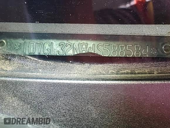 2004 Dodge Dakota Sport z VIN 1D7GL32N84S588584, wystawiony jako Copart lot #90135425 z przebiegiem Nie podano mil oraz Szkoda całkowita • Salvage title. Historia ofert i sprzedaży dostępna na DreamBid. Obrazek 12.