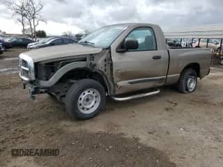2007 Dodge 1500 ST with VIN 1D7HA16K37J552424, listed as a Copart auction lot 42571005 with 30,458 mi miles and Salvage title. Bid and sale history available at DreamBid. Image 1.