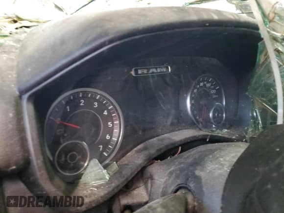 2019 Ram 1500 Big Horn с VIN 1C6SRFFT5KN794395, выставлен на аукционе Copart как лот 70499715 с пробегом Не указан миль и Списание • Salvage title. История ставок и продаж доступна на DreamBid. Изображение 9.