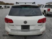 ✅ 2013 Volkswagen Touareg • VIN: WVGEG9BPXDD012733 • Lot: 91858355. Listed on Copart with 116,232 mi. Free auction sales archive from the USA and detailed vehicle history report at DreamBid. Image 6.