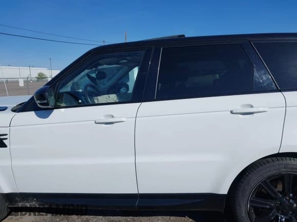 ✅ 2018 Land Rover Range Rover Sport • VIN: SALWR2RE7JA809817 • Lot: 42308693. Listed on IAAI with 49,933 mi. Free auction sales archive from the USA and detailed vehicle history report at DreamBid. Image 14.