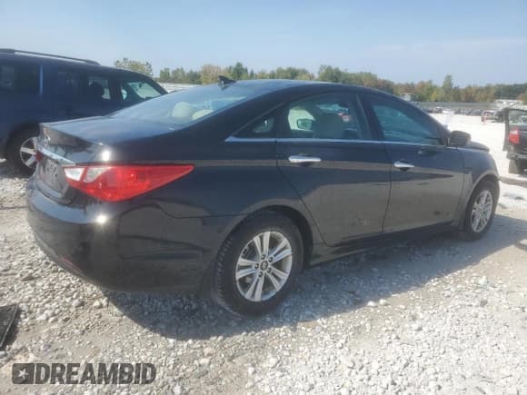 ✅ 2013 Hyundai Sonata GLS • VIN: 5NPEB4AC2DH545898 • Lot: 81189895. Listed on Copart with 190,649 mi. Free auction sales archive from the USA and detailed vehicle history report at DreamBid. Image 3.