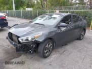 ✅ 2020 Kia Forte LXS • VIN: 3KPF24ADXLE212929 • Lot: 41914749. Wystawiony na IAAI z przebiegiem 71 787 mil. Bezpłatny archiwum sprzedaży aukcyjnych z USA i szczegółowy raport historii pojazdu na DreamBid. Zdjęcie 18.