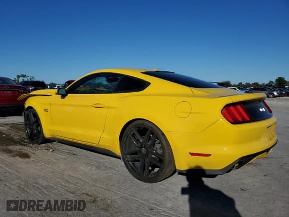 ✅ 2016 Ford Mustang GT Premium • VIN: 1FA6P8CF2G5238147 • Lot: 85360885. Listed on Copart with 89,099 mi. Free auction sales archive from the USA and detailed vehicle history report at DreamBid. Image 2.