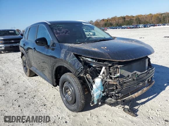 ✅ 2024 Nissan Rogue SV • VIN: JN8BT3BA1RW361114 • Lot: 92025725. Wystawiony na Copart z przebiegiem 17 074 mil. Bezpłatny archiwum sprzedaży aukcyjnych z USA i szczegółowy raport historii pojazdu na DreamBid. Zdjęcie 4.