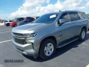 ✅ 2023 Chevrolet Tahoe LT • VIN: 1GNSCNKD7PR328493 • Lot: 42863817. Wystawiony na IAAI z przebiegiem 16 720 mil. Bezpłatny archiwum sprzedaży aukcyjnych z USA i szczegółowy raport historii pojazdu na DreamBid. Zdjęcie 18.