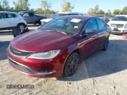 ✅ 2016 Chrysler 200 Limited • VIN: 1C3CCCAGXGN197343 • Lot: 43358650. Wystawiony na IAAI z przebiegiem 62 070 mil. Bezpłatny archiwum sprzedaży aukcyjnych z USA i szczegółowy raport historii pojazdu na DreamBid. Zdjęcie 18.