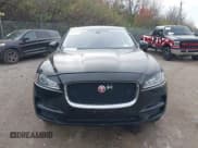 ✅ 2019 Jaguar F-Pace 25t • VIN: SADCS2FX7KA601690 • Лот: 43725323. Опубликован ранее на IAAI с пробегом 107 032 миль. Бесплатный доступ к архиву аукционных продаж из США и подробный отчёт об истории автомобиля на DreamBid. Изображение 13.