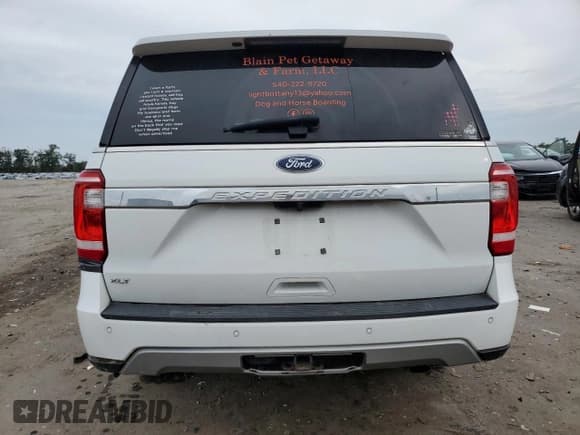 ✅ 2019 Ford Expedition XLT • VIN: 1FMJU1JT5KEA37263 • Lot: 80836755. Listed on Copart with 154,112 mi. Free auction sales archive from the USA and detailed vehicle history report at DreamBid. Image 6.