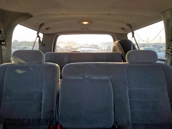 ✅ 2002 Ford Excursion Special Serv • VIN: 1FMNU40L82EA51422 • Лот: 69857015. Опубликован ранее на Copart с пробегом 202 748 миль. Бесплатный доступ к архиву аукционных продаж из США и подробный отчёт об истории автомобиля на DreamBid. Изображение 10.