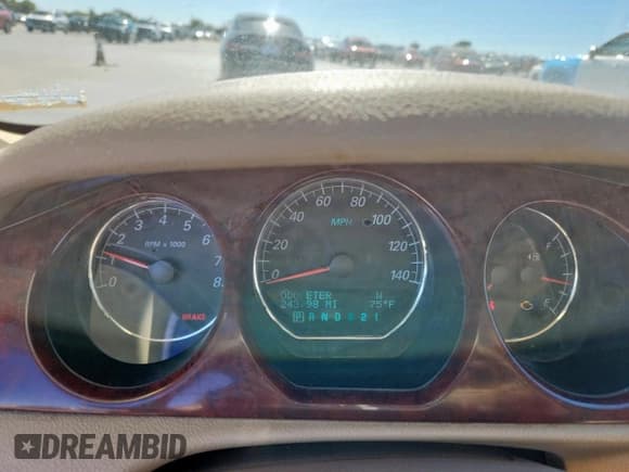 ✅ 2006 Buick Lucerne CXL • VIN: 1G4HD57236U138561 • Lot: 91002255. Listed on Copart with 243,798 mi. Free auction sales archive from the USA and detailed vehicle history report at DreamBid. Image 9.