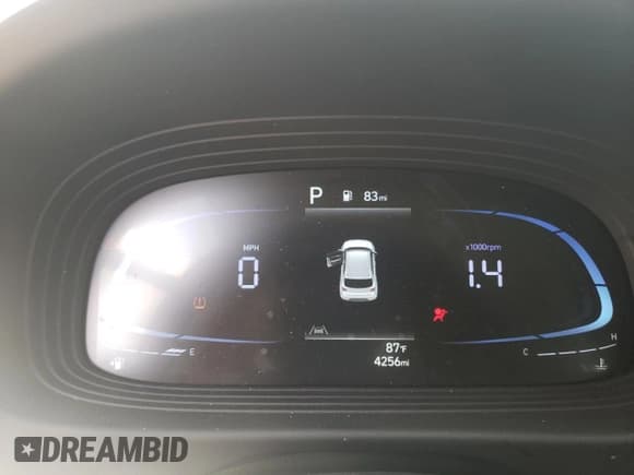 ✅ 2024 Hyundai Venue Limited • VIN: KMHRC8A39RU328167 • Lot: 51898845. Listed on Copart with 4,256 mi. Free auction sales archive from the USA and detailed vehicle history report at DreamBid. Image 9.