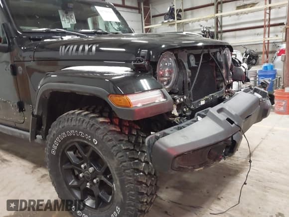 ✅ 2024 Jeep Gladiator Willys • VIN: 1C6HJTAG3RL117149 • Лот: 41739320. Опубликован ранее на IAAI с пробегом 6 073 миль. Бесплатный доступ к архиву аукционных продаж из США и подробный отчёт об истории автомобиля на DreamBid. Изображение 17.