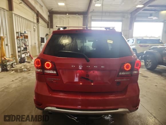 ✅ 2017 Dodge Journey Crossroad Plus • VIN: 3C4PDDGG5HT553383 • Лот: 86778505. Опубликован ранее на Copart с пробегом 156 796 миль. Бесплатный доступ к архиву аукционных продаж из США и подробный отчёт об истории автомобиля на DreamBid. Изображение 6.